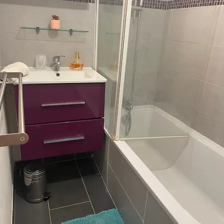 Petit Studio Aux Portes Du Beaujolais Saint-Germain-Nuelles Buitenkant foto