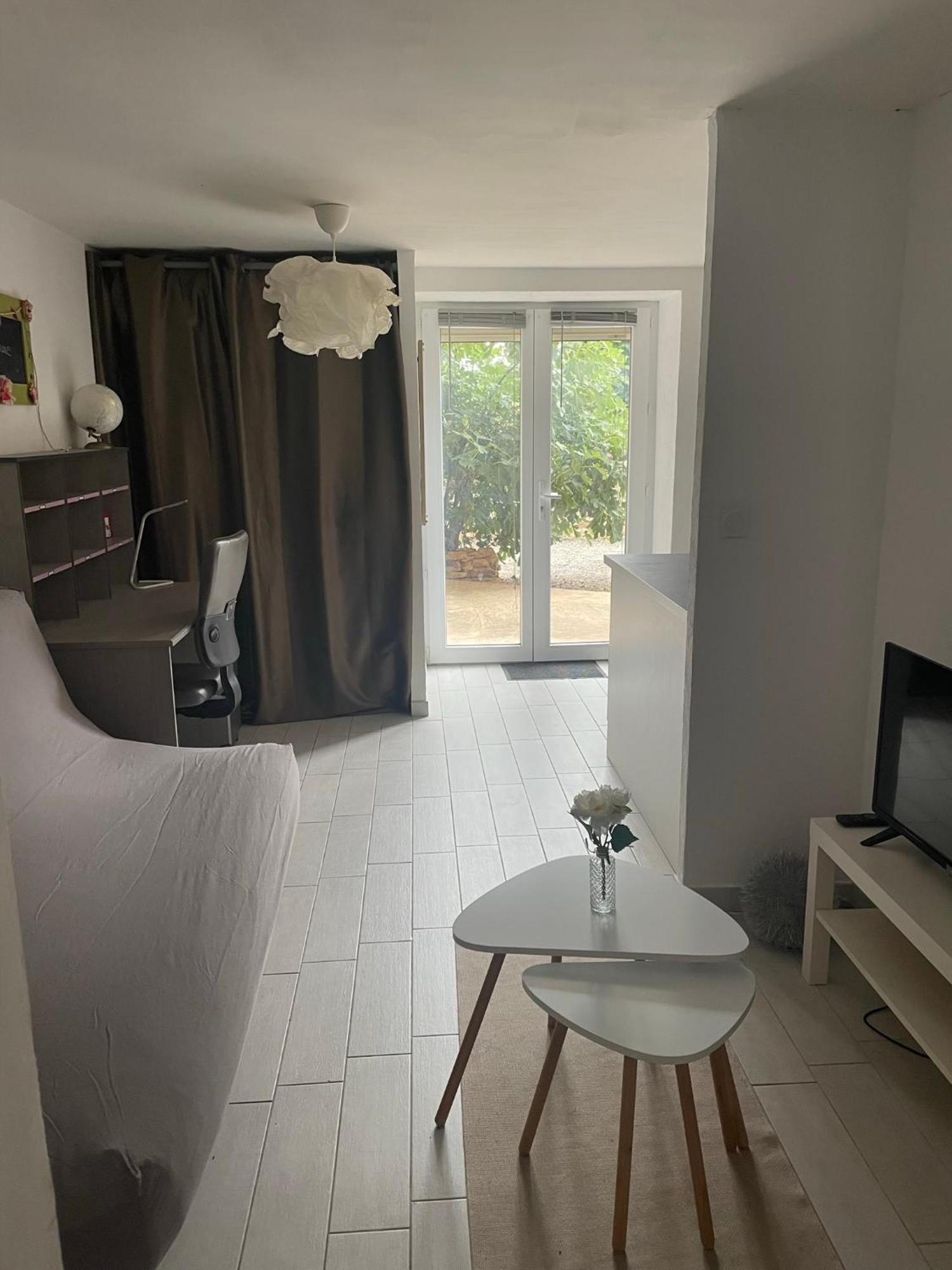 Apartment Petit Aux Portes Du Beaujolais
